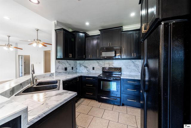 100 CURRY CREEK COURT, Calhoun, LA 71225