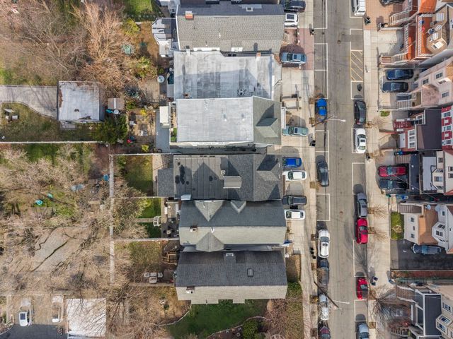 11 50TH ST, Weehawken, NJ 07086