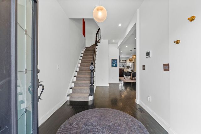 11 50TH ST, Weehawken, NJ 07086