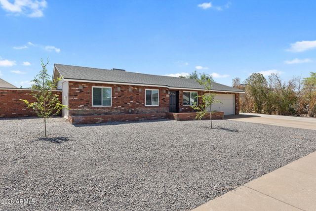7113 E INGLEWOOD Street, Mesa, AZ 85207