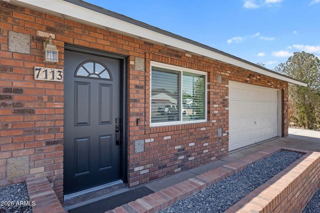 7113 E INGLEWOOD Street, Mesa, AZ 85207
