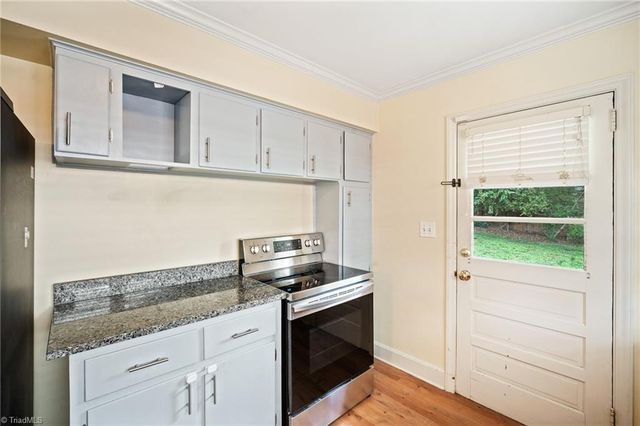 604 Sunset Drive, High Point, NC 27262
