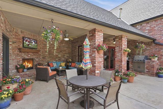 3740 Redmont Trace, Edmond, OK 73034