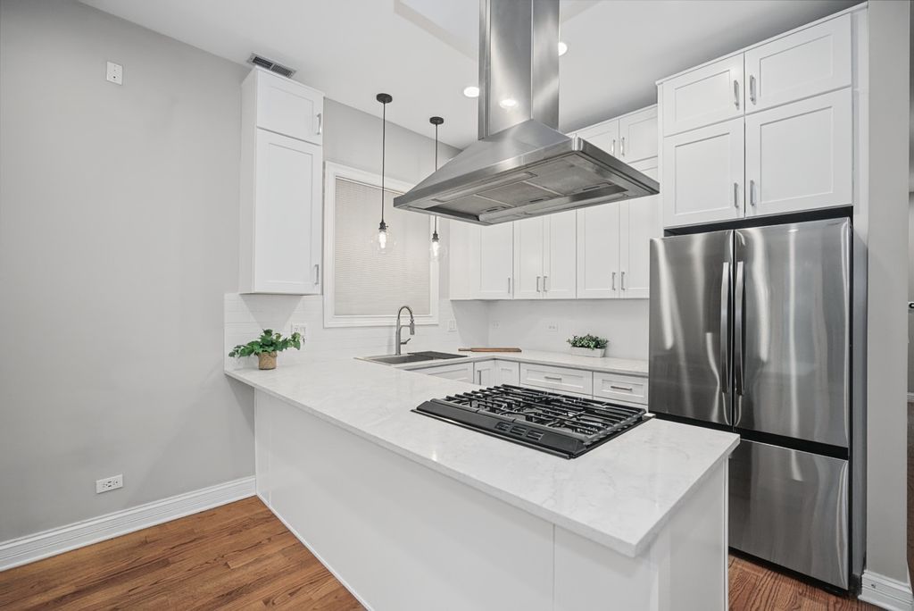 2920 N Damen Avenue 2, Chicago, IL 60618 — photo 2