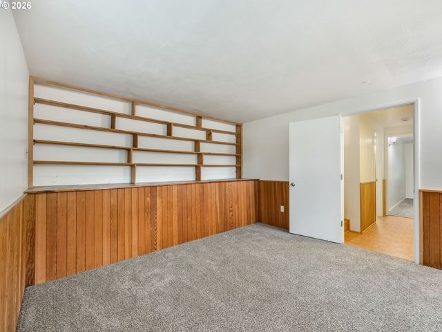 91923 RIDGE Rd, Warrenton, OR 97146