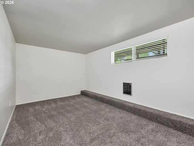91923 RIDGE Rd, Warrenton, OR 97146