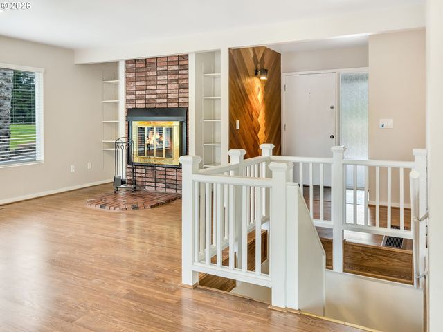 91923 RIDGE Rd, Warrenton, OR 97146
