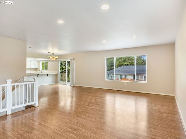 91923 RIDGE Rd, Warrenton, OR 97146