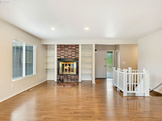 91923 RIDGE Rd, Warrenton, OR 97146