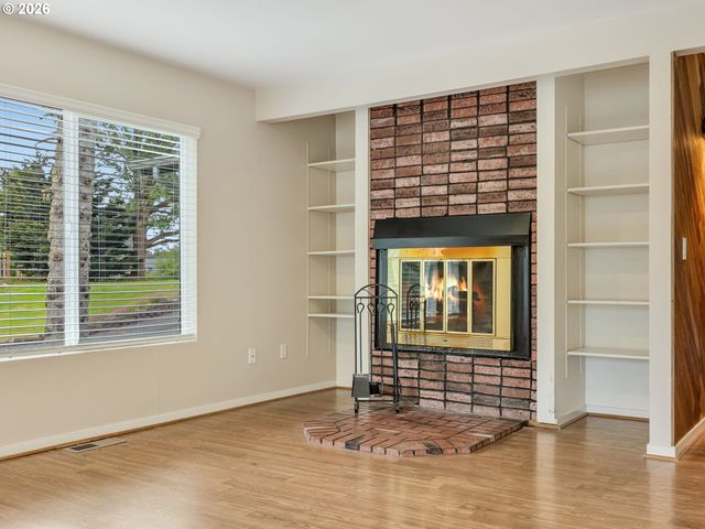 91923 RIDGE Rd, Warrenton, OR 97146