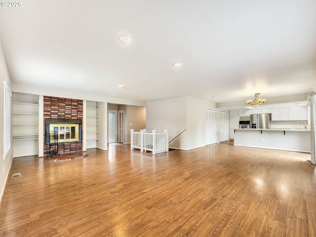 91923 RIDGE Rd, Warrenton, OR 97146