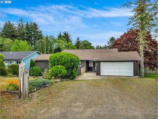 91923 RIDGE Rd, Warrenton, OR 97146