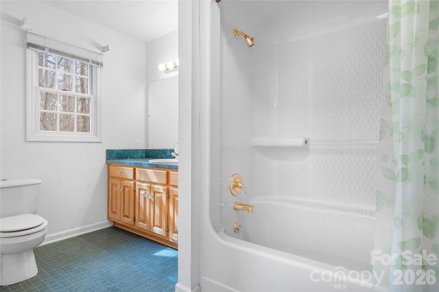 2241 Cordia Circle, Newton, NC 28658