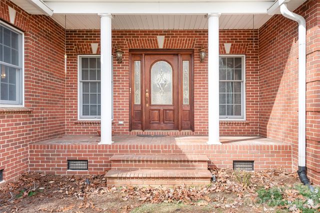 2241 Cordia Circle, Newton, NC 28658