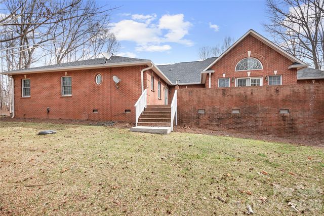 2241 Cordia Circle, Newton, NC 28658