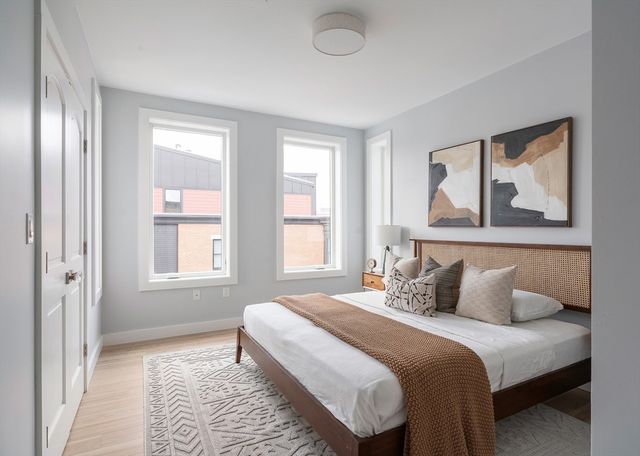 181 Maverick Street 101, Boston, MA 02128