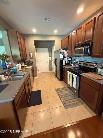 11175 CASTLEMAIN Circle W, Jacksonville, FL 32256