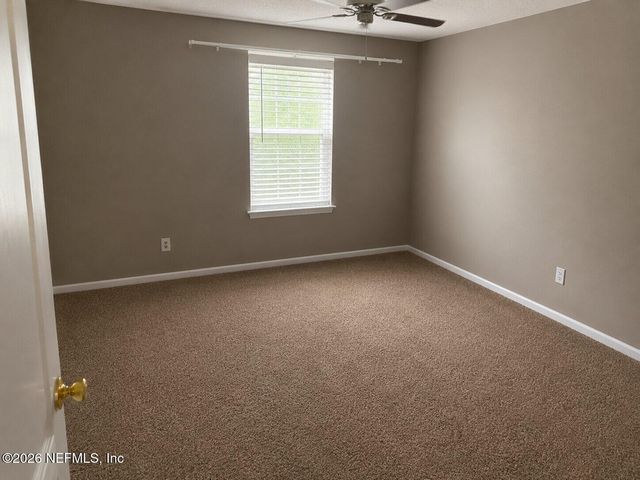 11175 CASTLEMAIN Circle W, Jacksonville, FL 32256