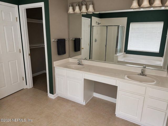 11175 CASTLEMAIN Circle W, Jacksonville, FL 32256