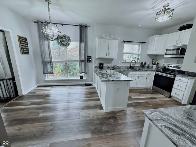 5544 Homestead Court, Plainfield, IN 46168