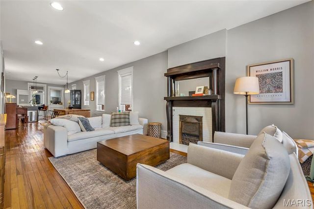 2318 Louisiana Avenue, St Louis, MO 63104