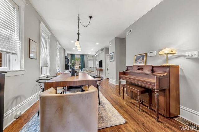 2318 Louisiana Avenue, St Louis, MO 63104