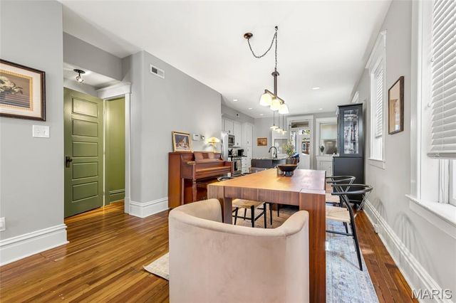 2318 Louisiana Avenue, St Louis, MO 63104