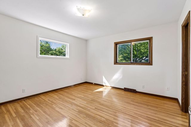16329 Temple Terrace, Minnetonka, MN 55345