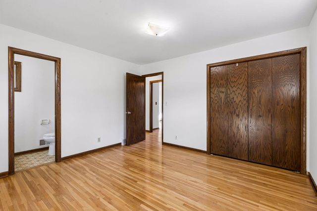16329 Temple Terrace, Minnetonka, MN 55345