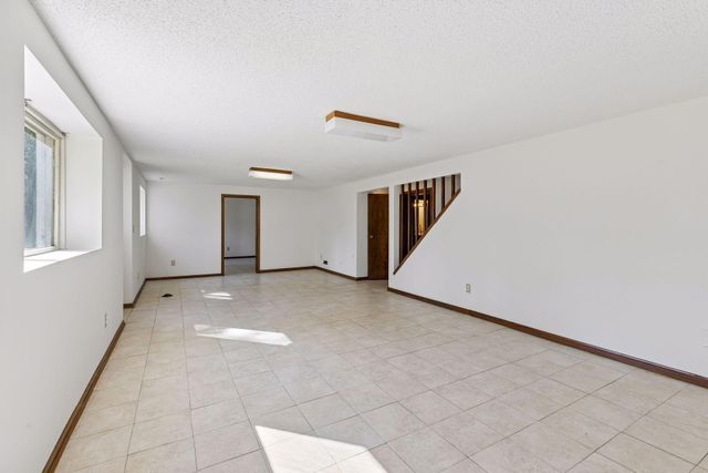 16329 Temple Terrace, Minnetonka, MN 55345