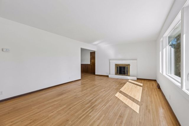 16329 Temple Terrace, Minnetonka, MN 55345