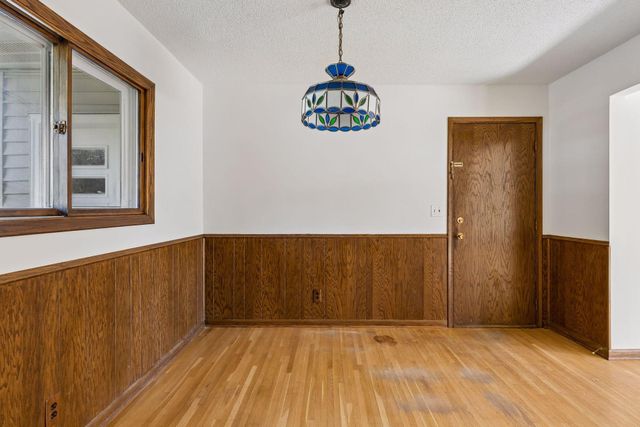 16329 Temple Terrace, Minnetonka, MN 55345