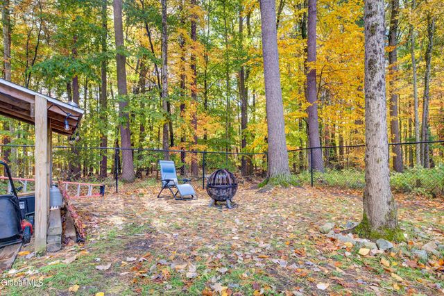 71 Pepper Bush Place, Malta, NY 12020