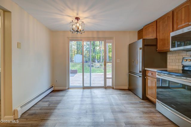 71 Pepper Bush Place, Malta, NY 12020