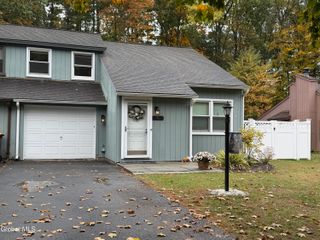 71 Pepper Bush Place, Malta, NY 12020