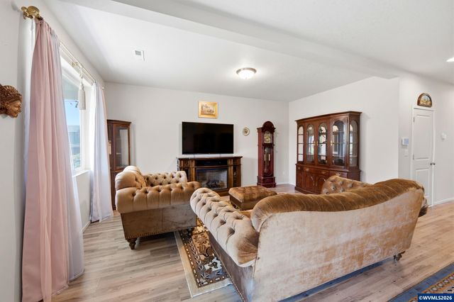 5024 Gemini Av NE, Salem, OR 97305