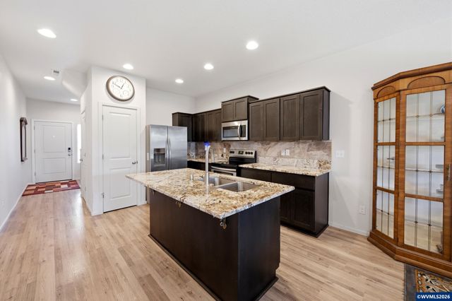 5024 Gemini Av NE, Salem, OR 97305