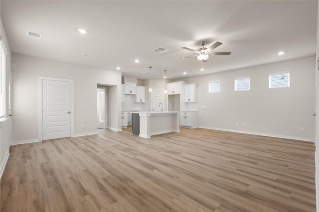 1222 Elsinore Drive, Rosharon, TX 77583