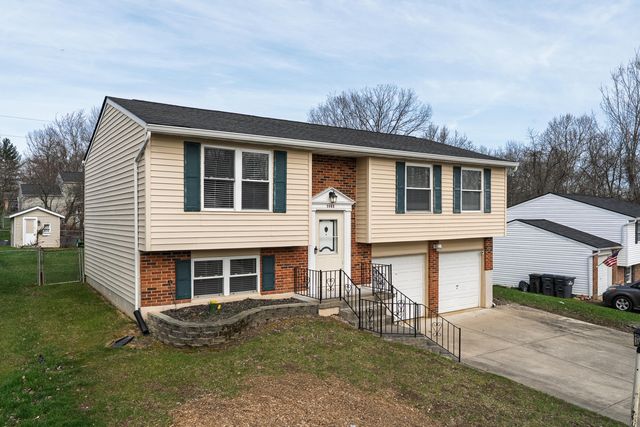 3080 Featherstone Drive, Burlington, KY 41005