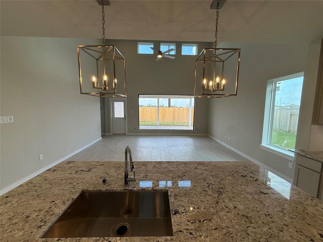 607 Yard Master Trail, Rosharon, TX 77583