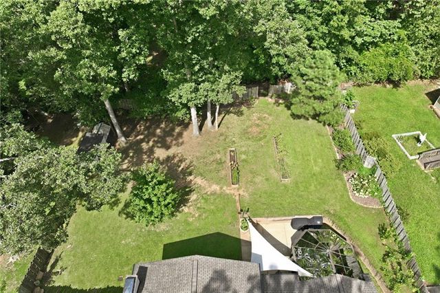 670 Robinhood Trail, Gainesville, GA 30501