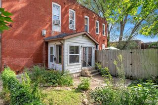 3238 California Avenue, St Louis, MO 63118