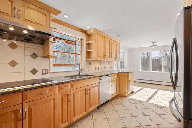 59 Russett Hill Road, Sherborn, MA 01770