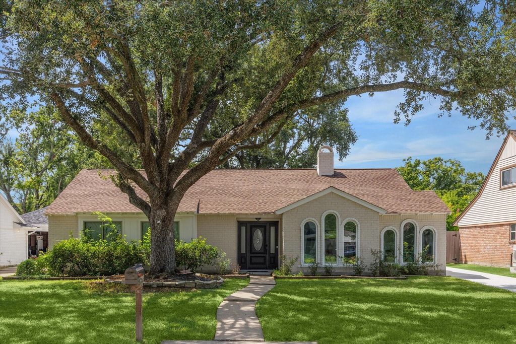 2231 Lexford Lane, Houston, TX 77080