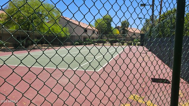 1287 N ALMA SCHOOL Road 164, Chandler, AZ 85224