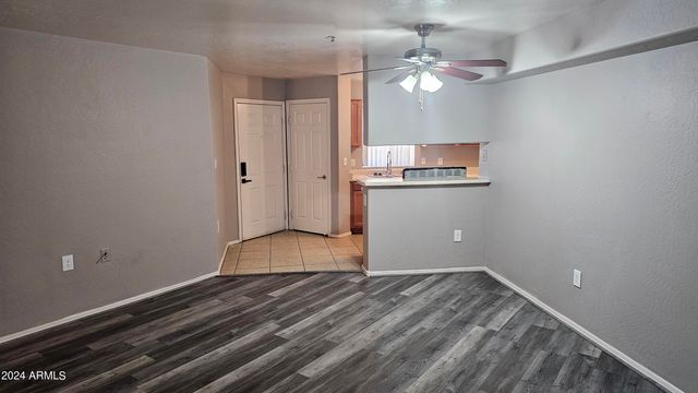 1287 N ALMA SCHOOL Road 164, Chandler, AZ 85224