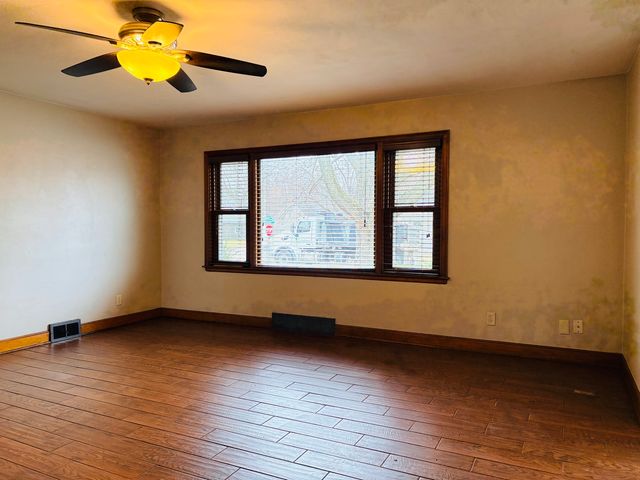 5003 Arlington Street, Loves Park, IL 61111