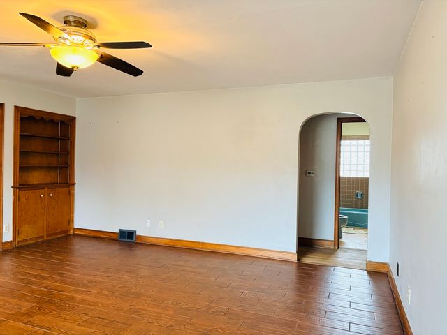 5003 Arlington Street, Loves Park, IL 61111