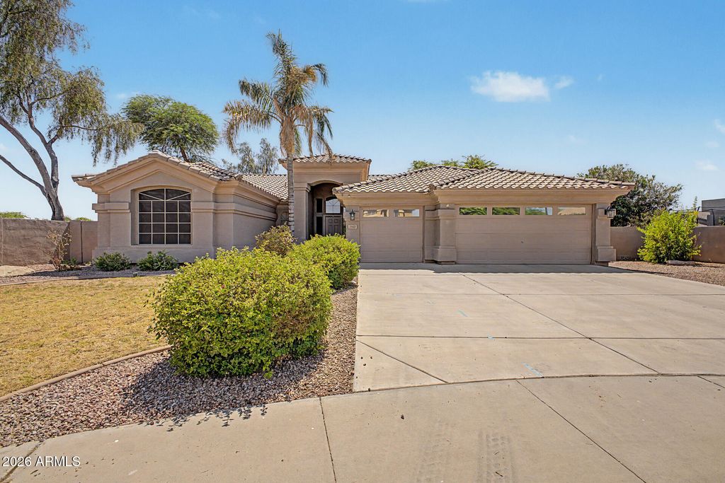 2160 S BOULDER Court, Gilbert, AZ 85295 — exterior