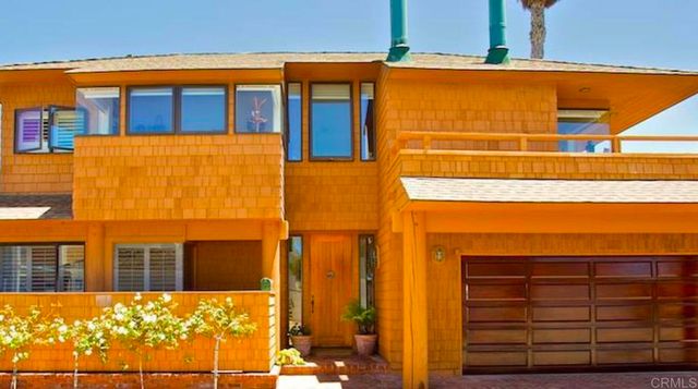 2001 Ocean Front, Del Mar, CA 92014